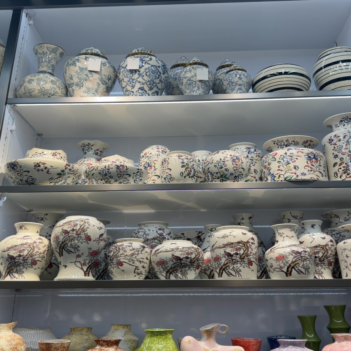 Керамічні вази оптом з Китаю в Україну