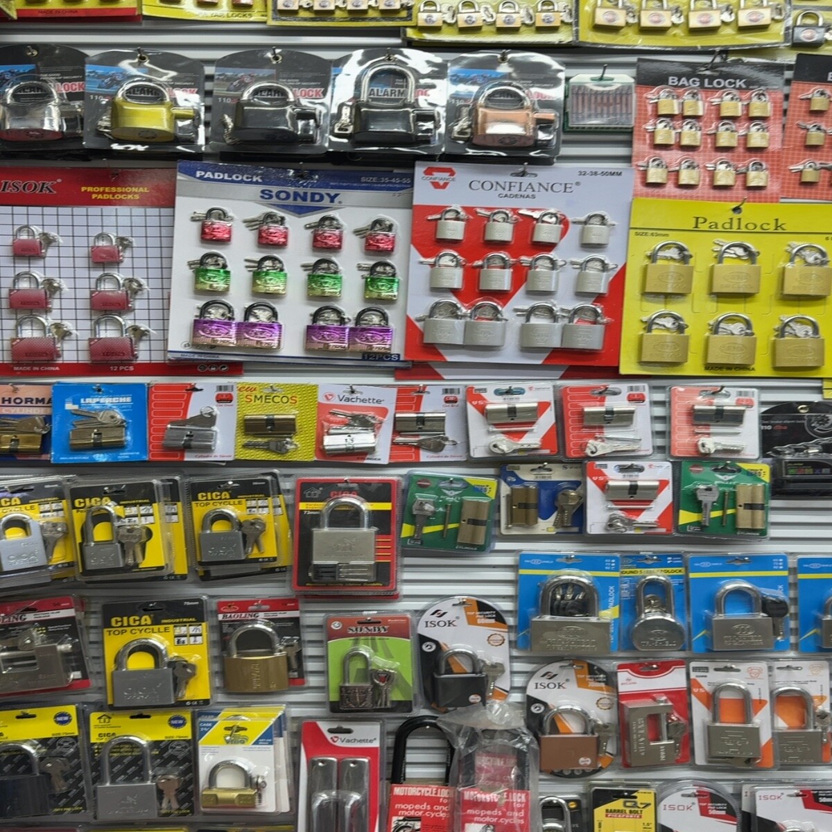 Навісні замки з сигналізацією