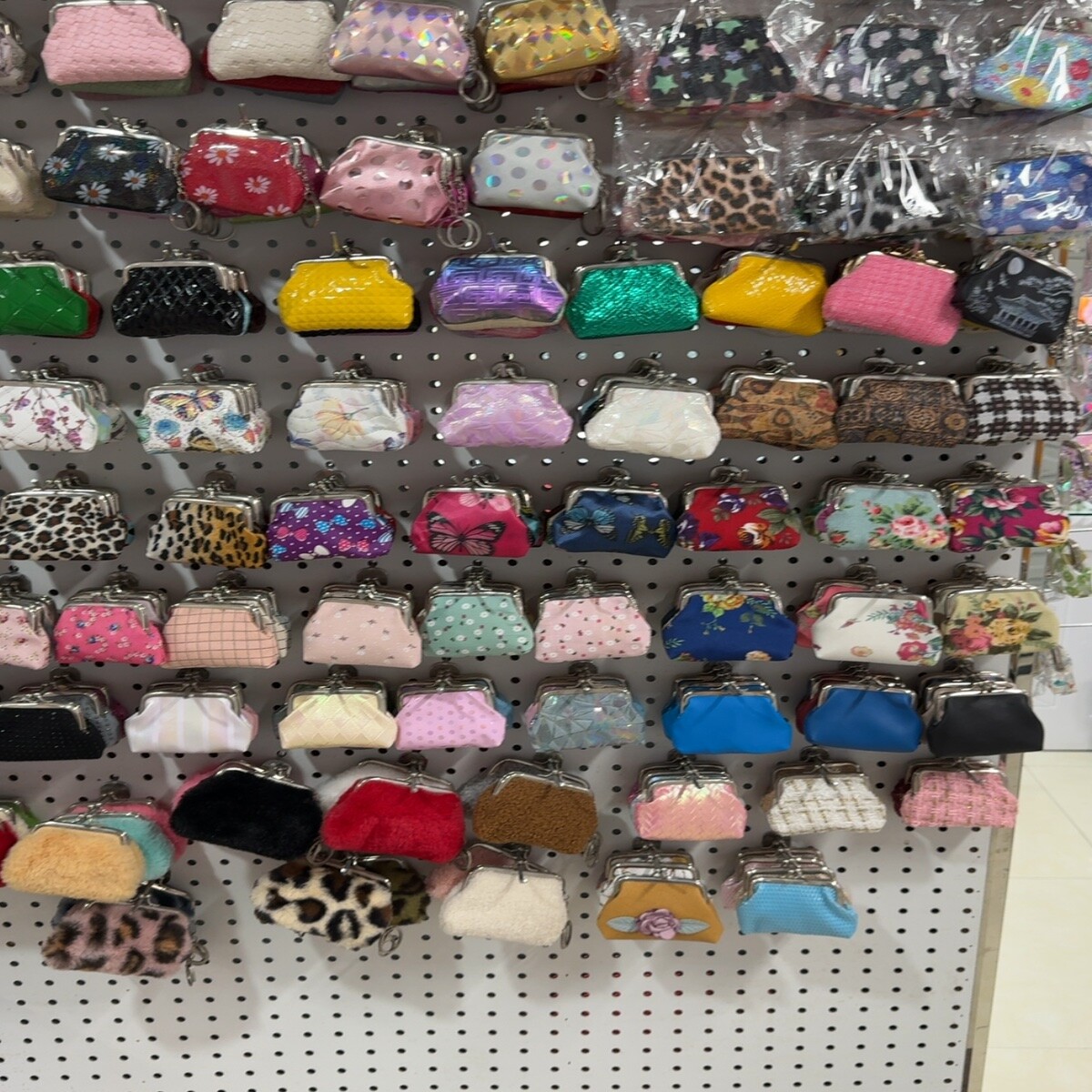 Yiwu Futian Market F1-11134L