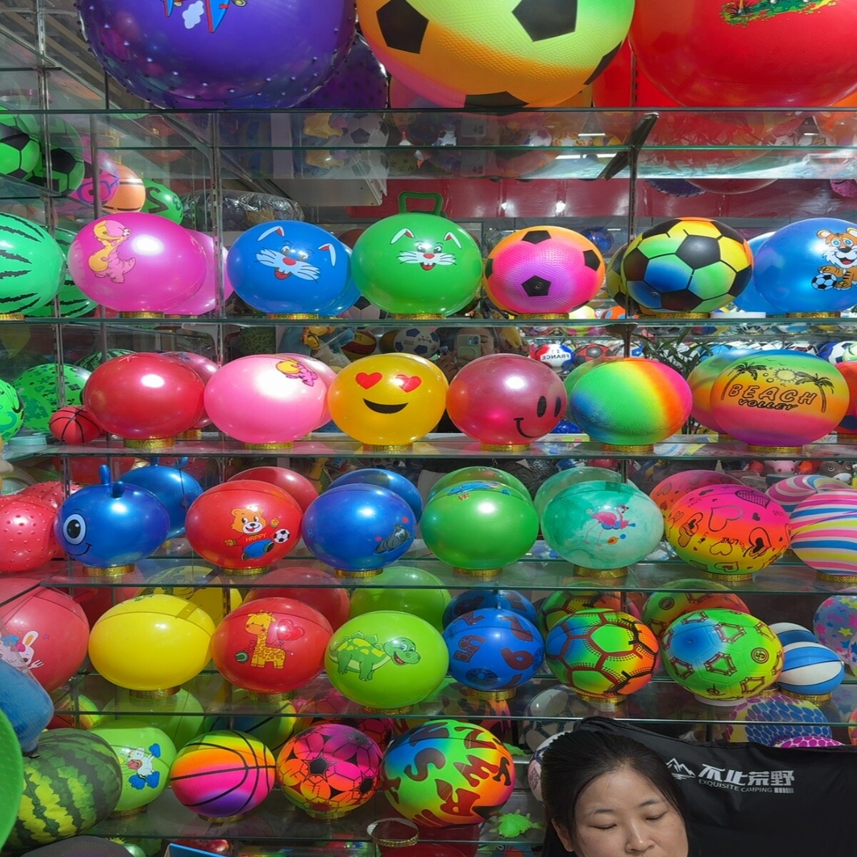 Yiwu Futian Market 25240