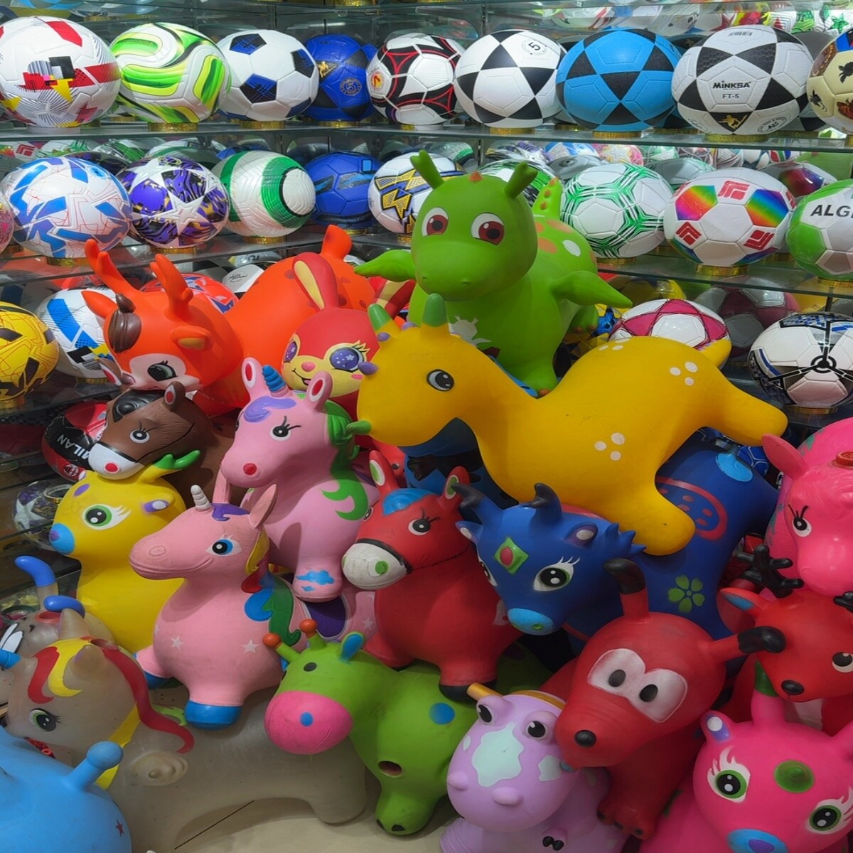 Yiwu Futian Market 25240